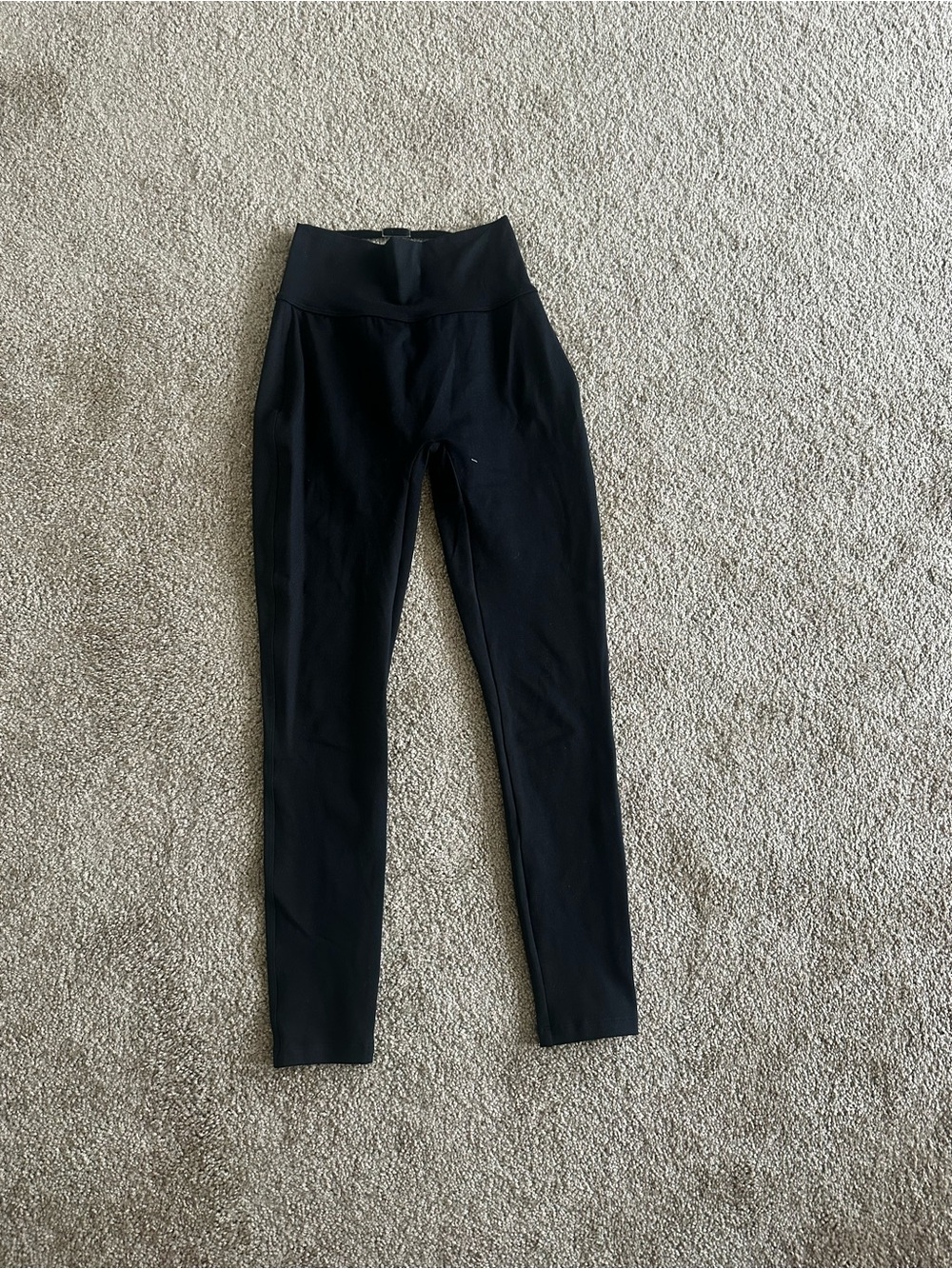 Bombshell Sportswear Black High-Waist Cross-Back Leggings
